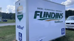  1600