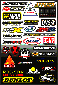 Dekalark 300x460mm. Logotyperna är stansade efter den vita tunna linjen.