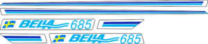 1755mm bred blå/ljusblå blå/ljusblå Datorskuren dekalsats i självhäftande folie. Leverans med appliceringstejp. Komplett innehållande: 2st Stripes i blått/ljusblått. 1755mm långa. 2st dekaler med Bella 685 och svenska flaggan.