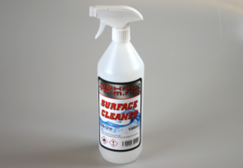Surface Cleaner (1L) DEKALTRIM SURFACE CLEANER (1L)
Surface Cleaner är ett alkoholbaserat rengöringsmedel. 

Starkt rengörande medel som inte lämnar några spår efter sig.
Kemiskt ren (>99,5 %) isopropanol helt utan ti