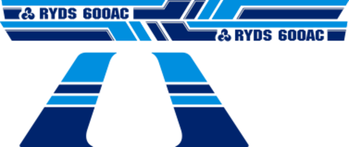 2000x110mm Blått/ljusblå/silver Blått/ljusblå/silver Komplett innehållande: 2st Stripes i blått/ljusblått/silver. 2000x110mm lång samt 2st kapelldekaler 560x545mm i Blått/ljusblått