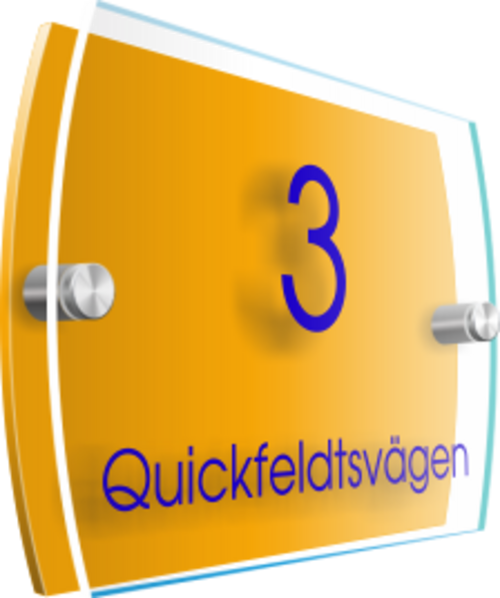 Laserskuren gjuten 3mm akrylplast. Denna produkt har två olika utföranden, med eller utan klar framsida. Levereras med distanser och monterad text. Önskar du annat utseende eller storlek på din fasadskylt så är du välkommen att mejla in din förfrågan till: <a href="mailto:order@dekaltrim.nu?Subject=Fasadskylt">order@dekaltrim.nu</a>