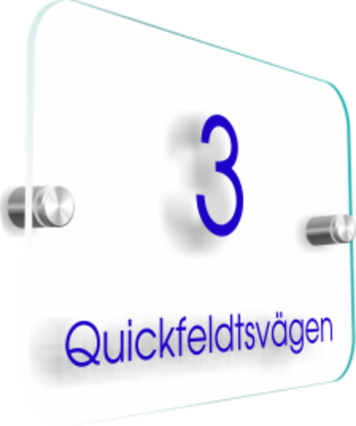 Laserskuren gjuten 3mm akrylplast. Denna produkt har två olika utföranden, med eller utan klar framsida. Levereras med distanser och monterad text. Önskar du annat utseende eller storlek på din fasadskylt så är du välkommen att mejla in din förfrågan till: <a href="mailto:order@dekaltrim.nu?Subject=Fasadskylt">order@dekaltrim.nu</a>