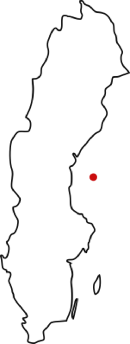 Dekal för att exempelvis sätta bak på en husbil. Pricken används för att montera hemmaort.