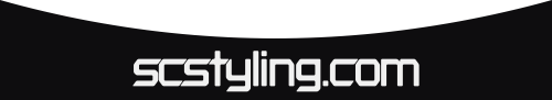 Ovanstående logga är patenterad och ägs av <a target='_blank' href='https://www.scstyling.com/'>Scandinavian Car Styling AB</a>

Datorskuren sponsorlogo med eller utan bakgrundsboard.