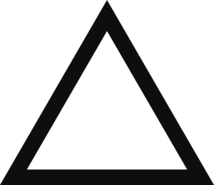 Datorskuren dekal. Tvättråd.
En triangel betyder att all slags blekning går bra.