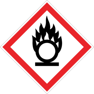 Skylten finns i aluminium (plan), plast, klisterdekal. 